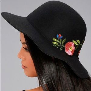 Black embroidered hat